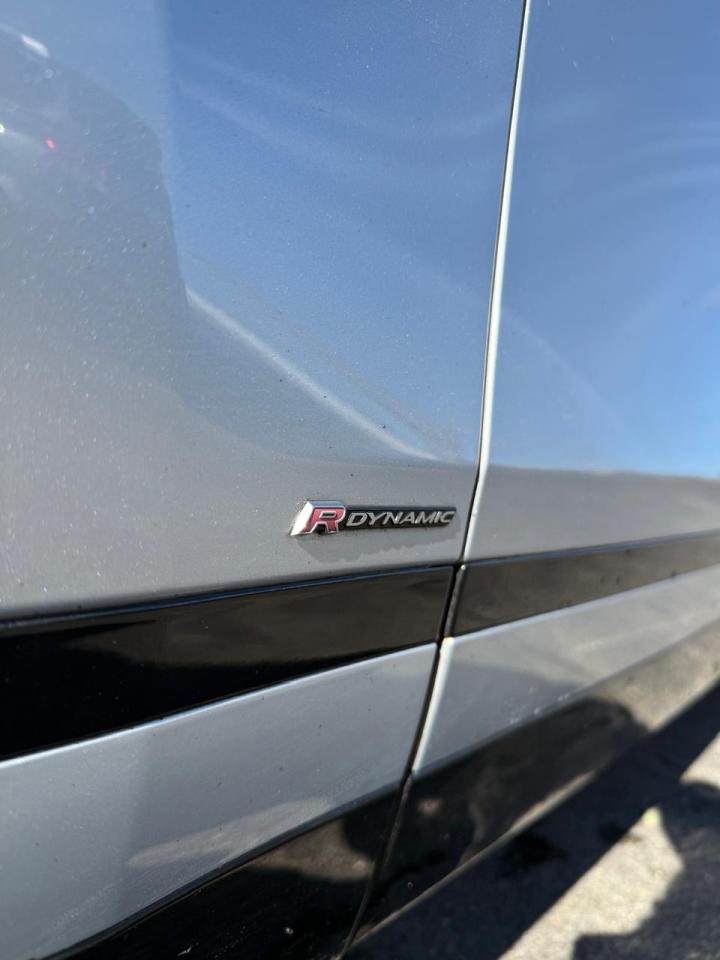 LAND ROVER RANGE ROVER R-DYNAMIC S