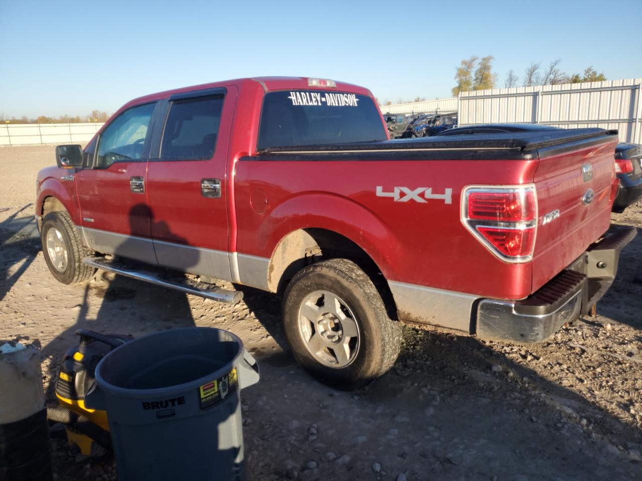 FORD F-150 SUPERCREW