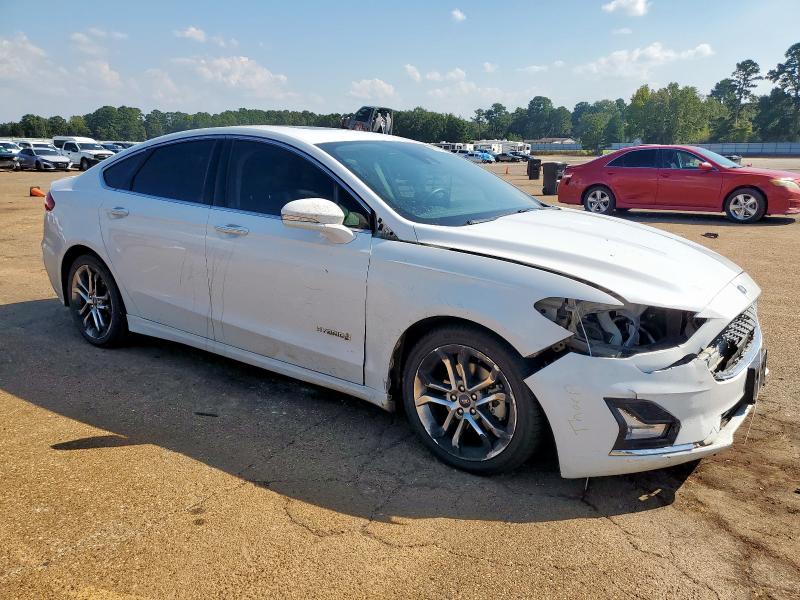 2019 FORD FUSION TIT - 3FA6P0RU4KR241838