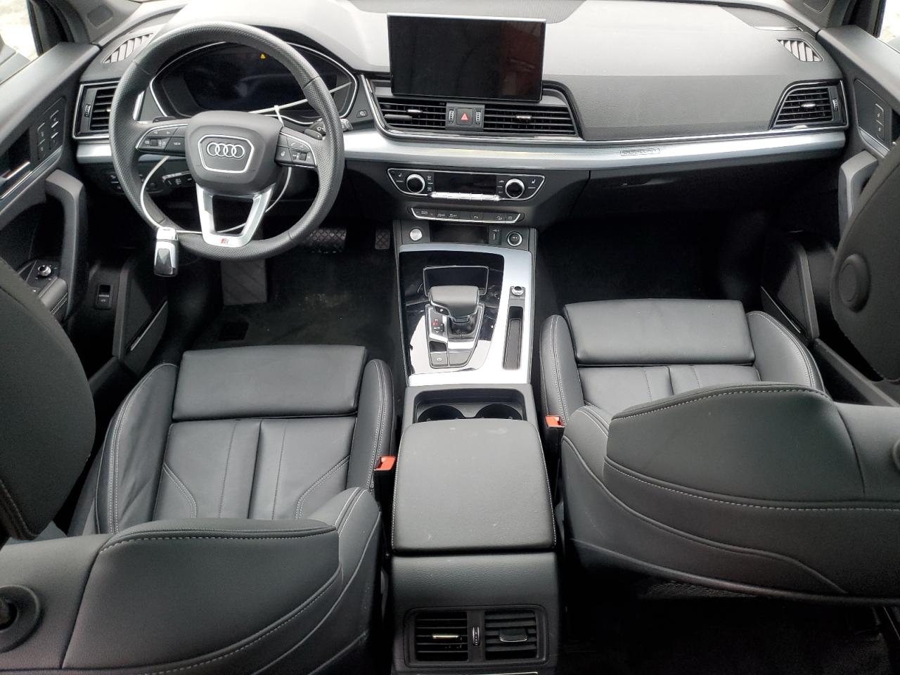 AUDI Q5 PREMIUM PLUS 45