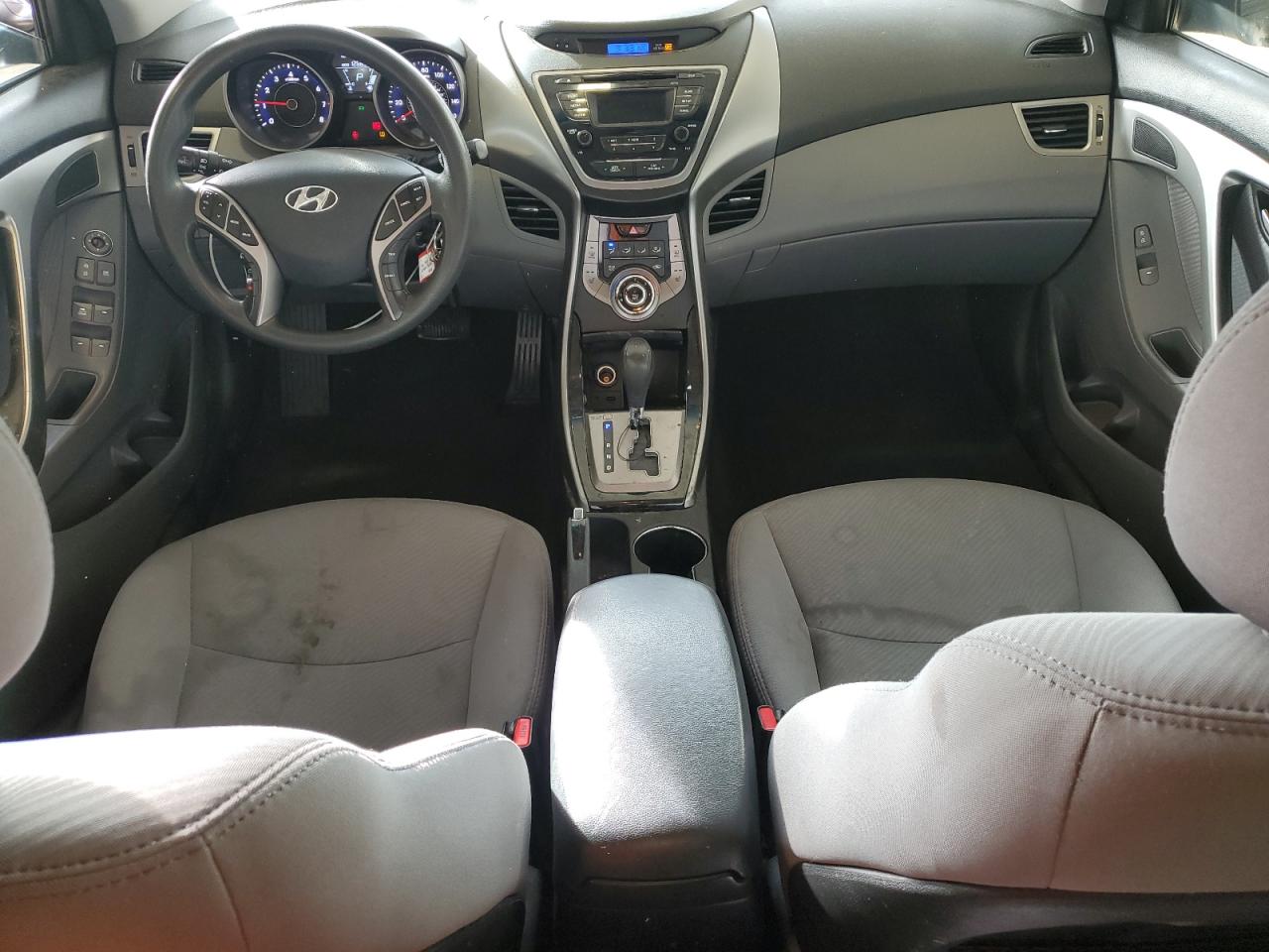 HYUNDAI ELANTRA GLS