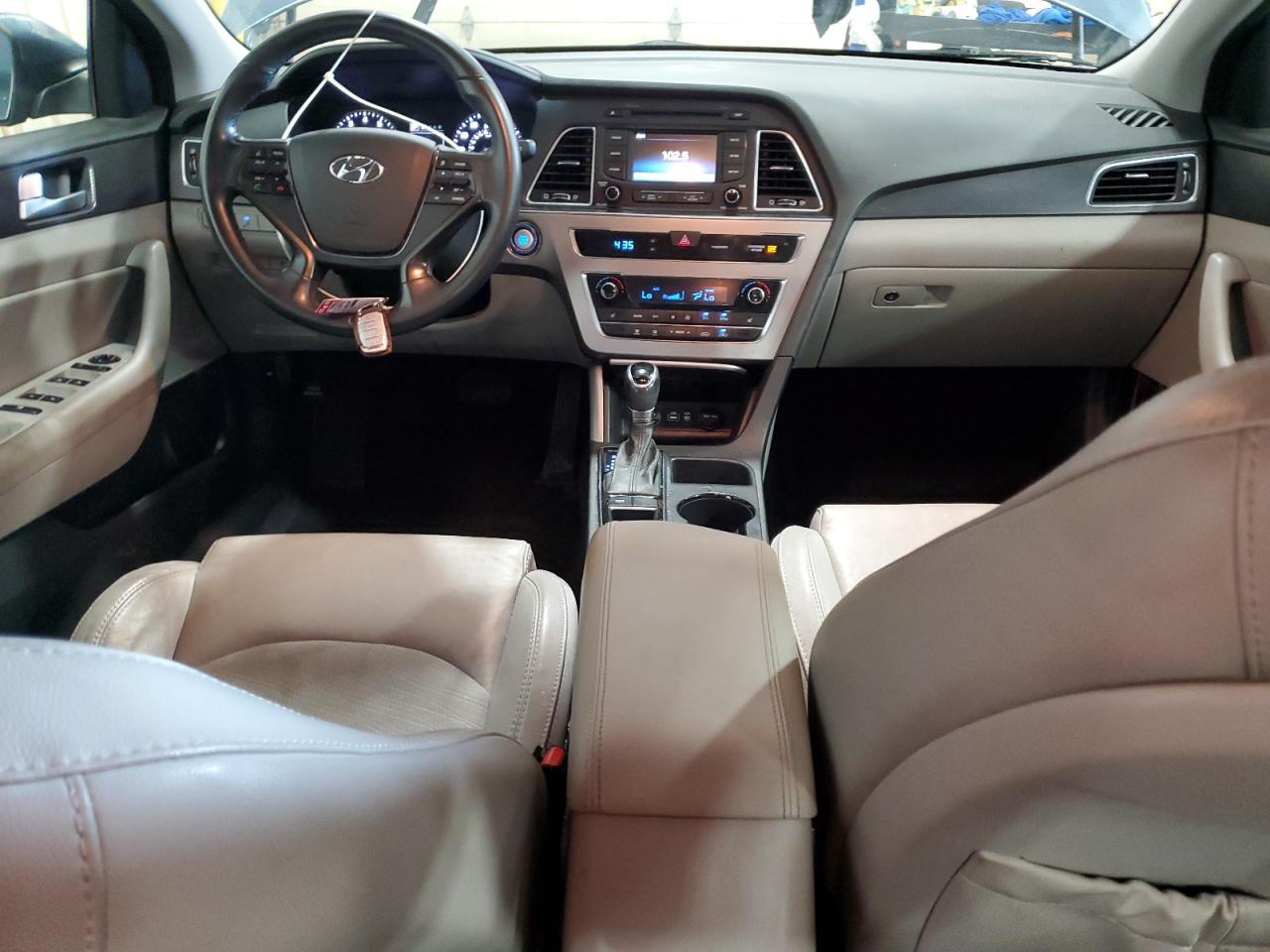 HYUNDAI SONATA SPORT