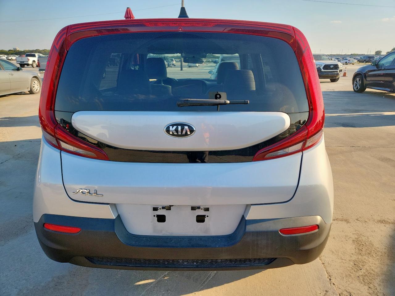 KIA SOUL LX