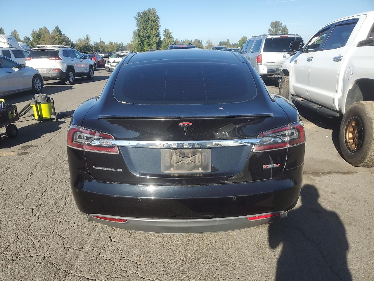 TESLA MODEL S