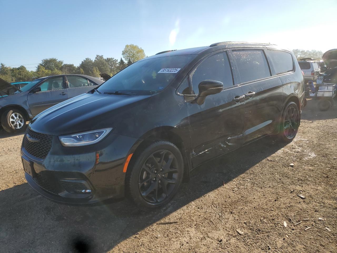 CHRYSLER PACIFICA LIMITED
