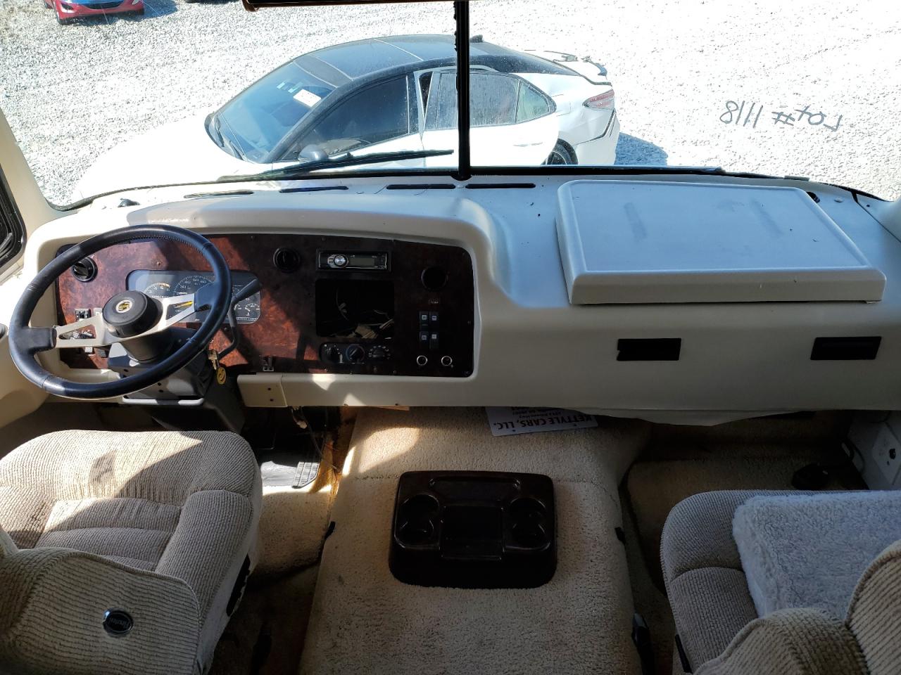 Lot #3291221977 2002 WORKHORSE CUSTOM CHASSIS MOTORHOME