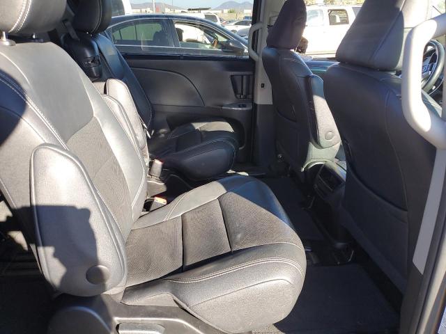 2016 TOYOTA SIENNA SE 5TDXK3DC5GS722747