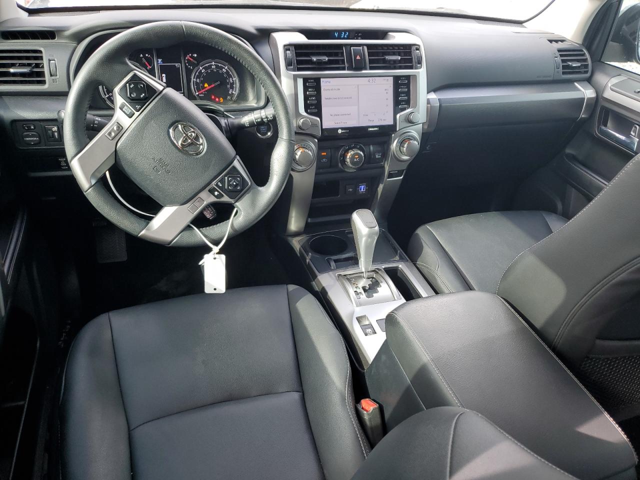 TOYOTA 4RUNNER TRD SPORT