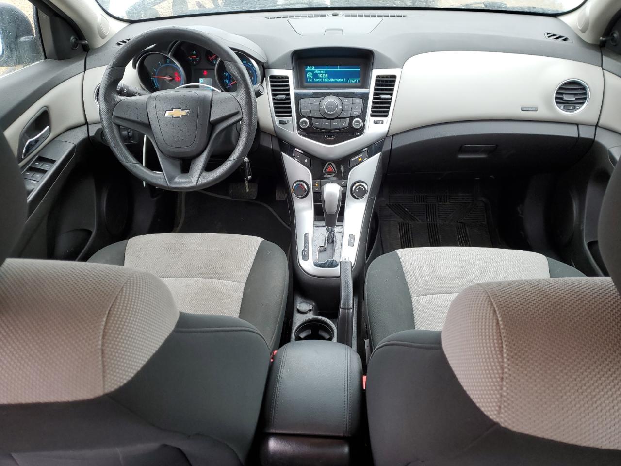 CHEVROLET CRUZE LS
