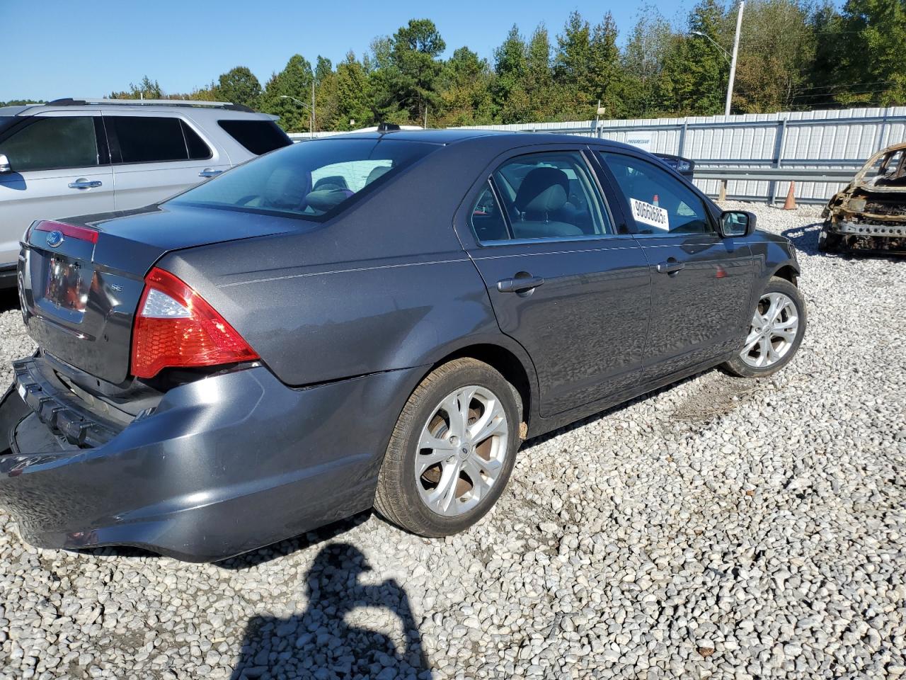 FORD FUSION SE