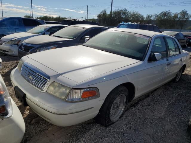Global Auto Auctions: 2000 FORD CROWN VICT