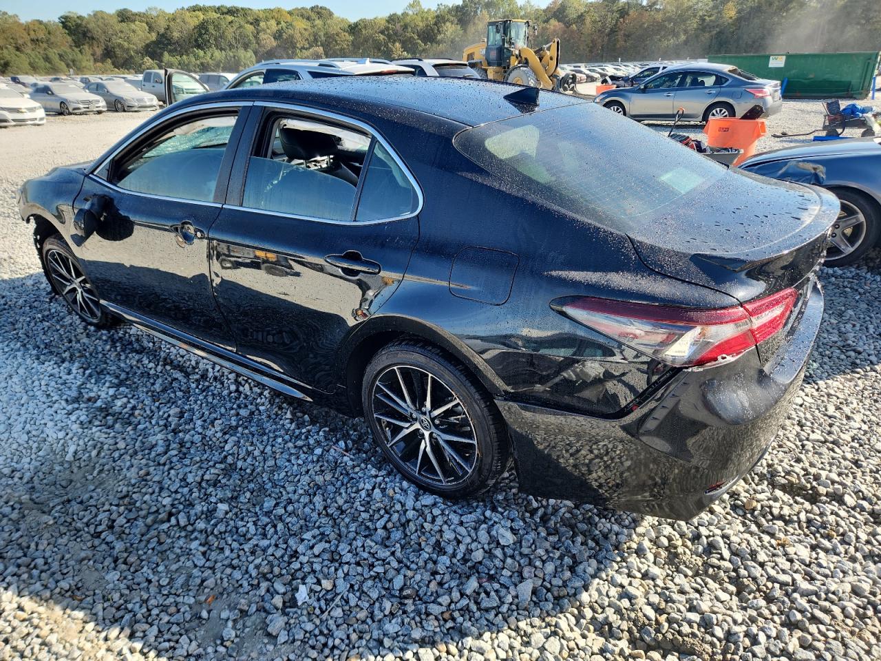 TOYOTA CAMRY SE NIGHT SHADE