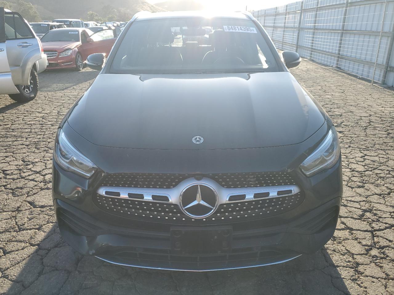 MERCEDES-BENZ GLA-CLASS 250