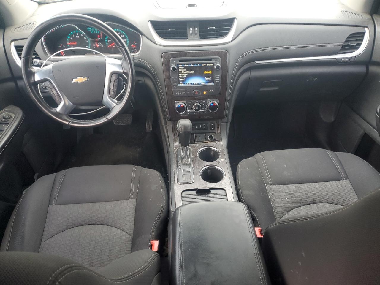 CHEVROLET TRAVERSE LT