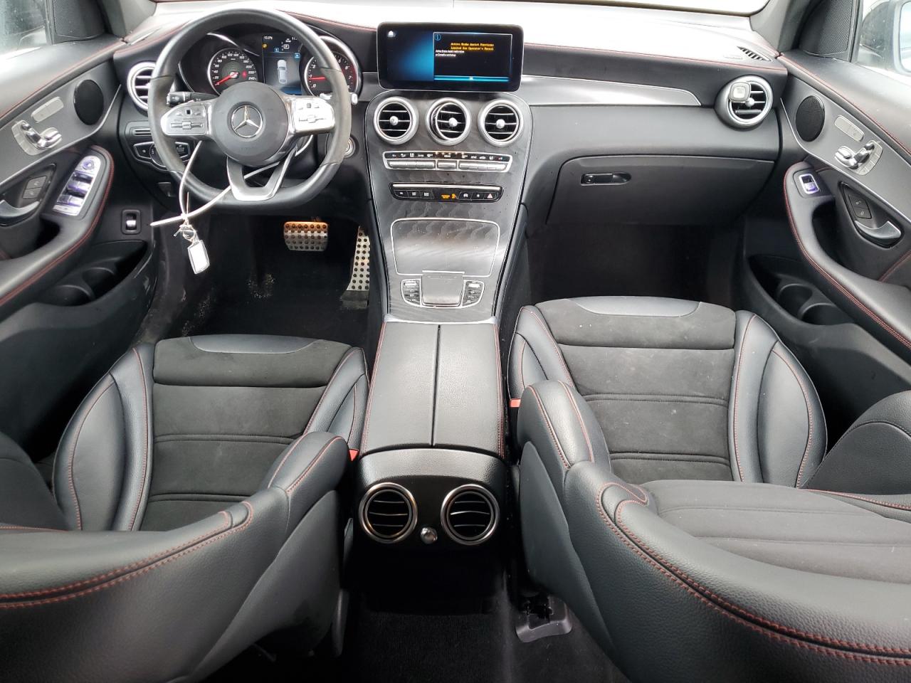 MERCEDES-BENZ GLC-CLASS 300 4MATIC