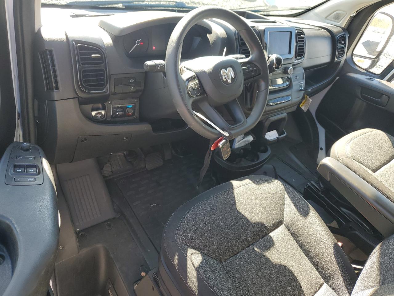 RAM PROMASTER 2500 HIGH