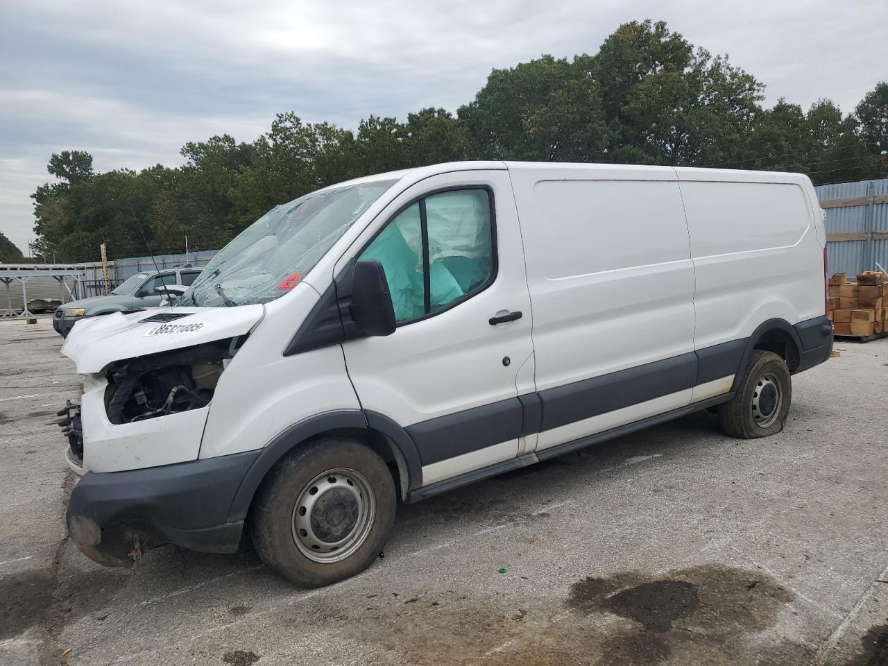 Lot #3308271156 2017 FORD TRANSIT T-