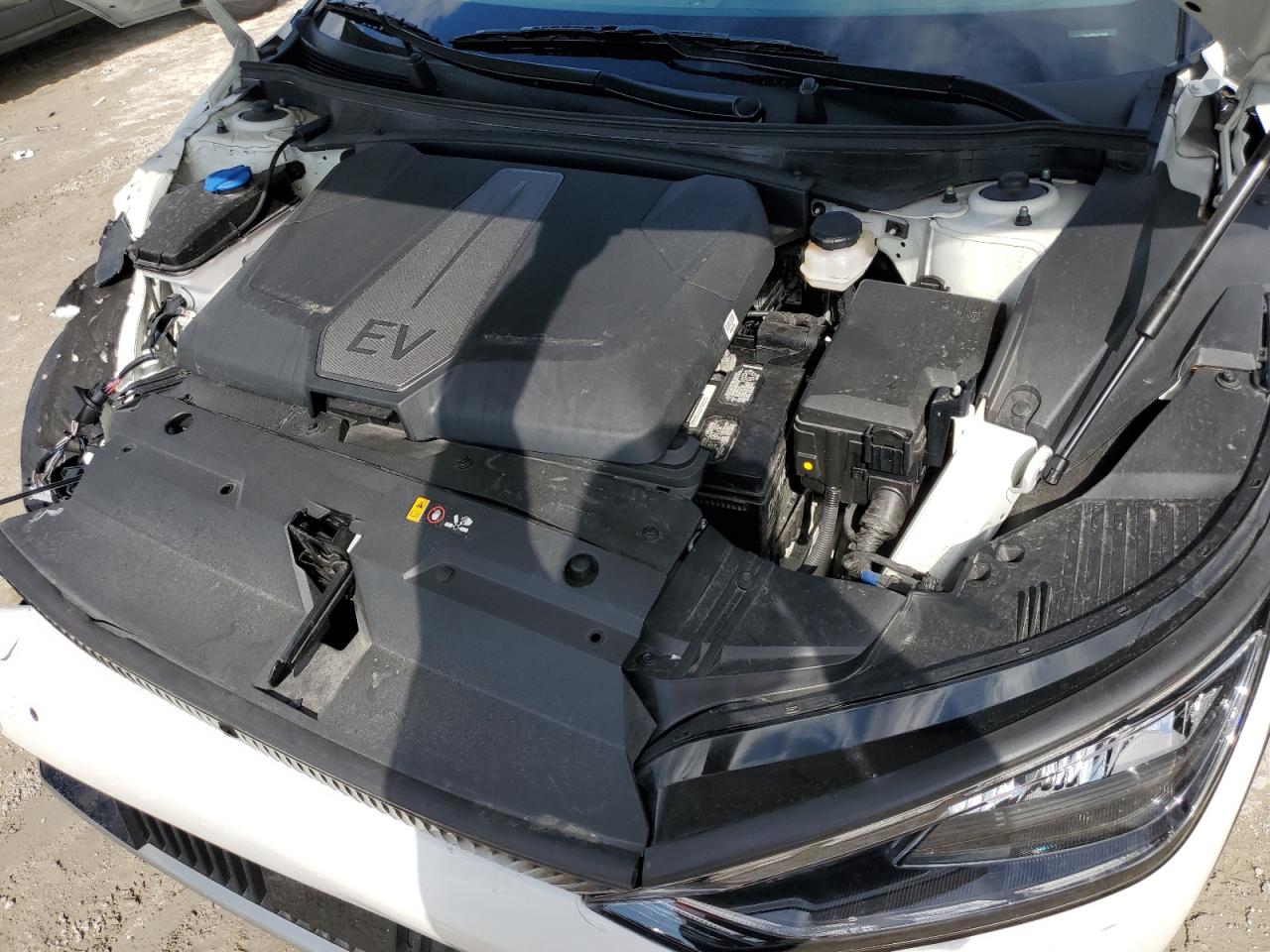 Lot #3302728113 2024 KIA EV6 LIGHT