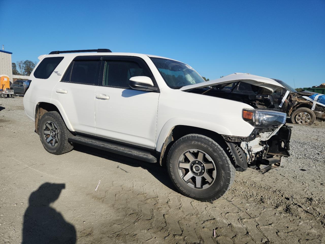 TOYOTA 4RUNNER SR5/SR5 PREMIUM