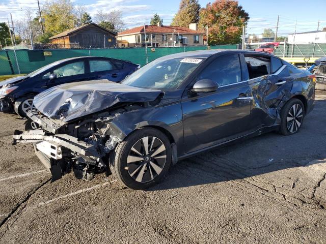 Global Auto Auctions: 2019 NISSAN ALTIMA SL