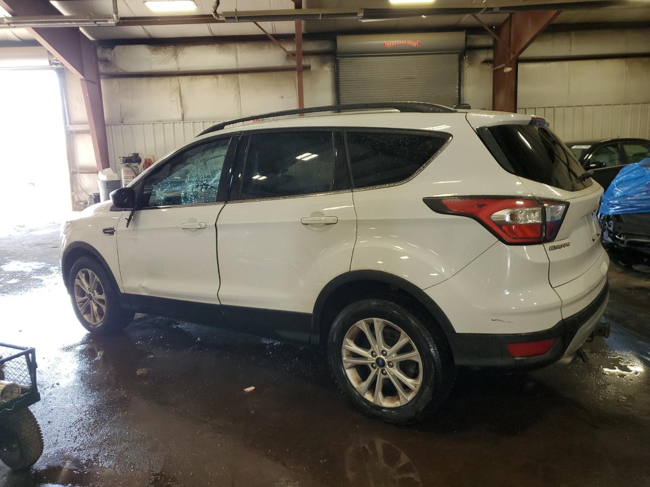 FORD ESCAPE SE