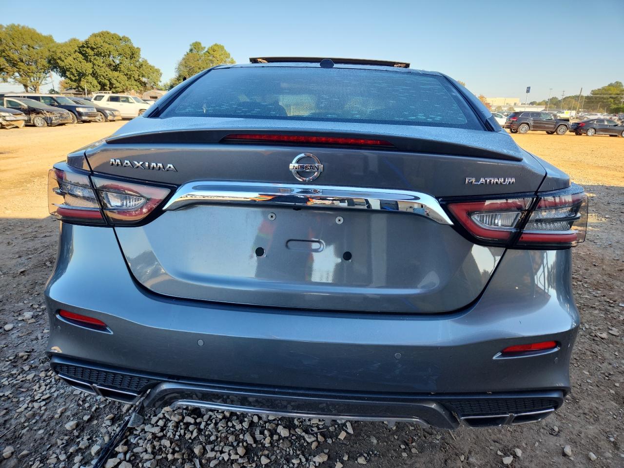 NISSAN MAXIMA PLATINUM