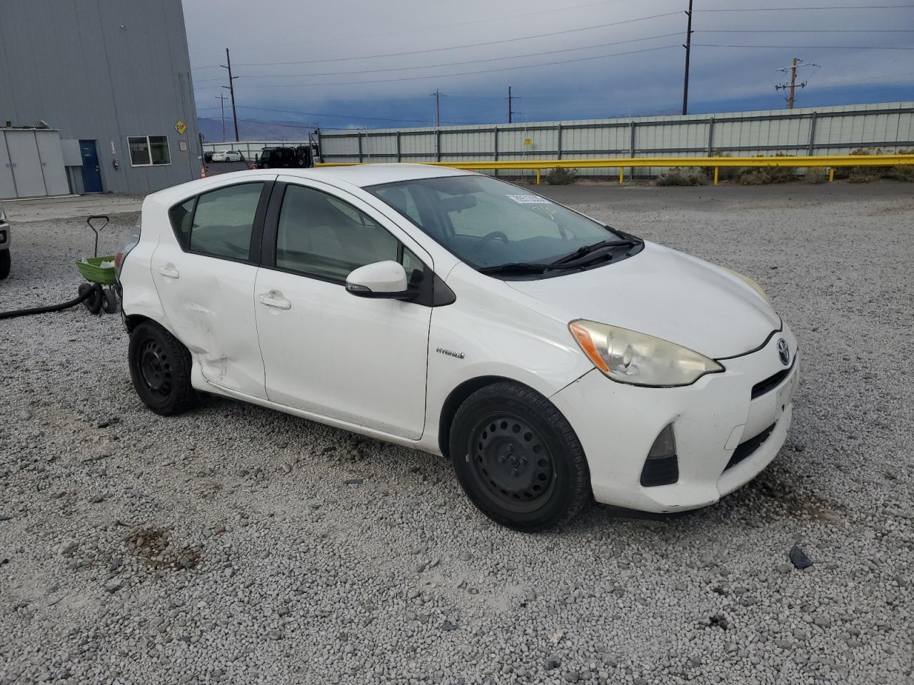TOYOTA PRIUS C