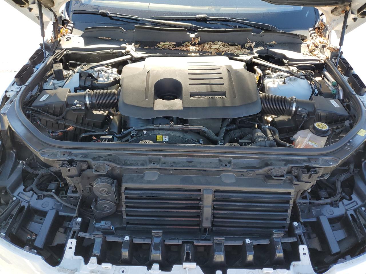 LAND ROVER RANGE ROVER HSE SILVER EDITION