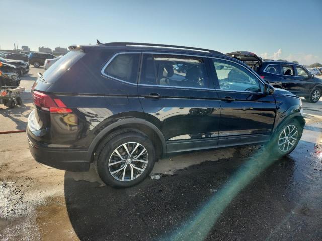 2019 VOLKSWAGEN TIGUAN SE 3VV3B7AX4KM137018