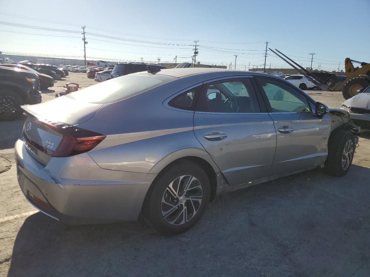 HYUNDAI SONATA HYBRID