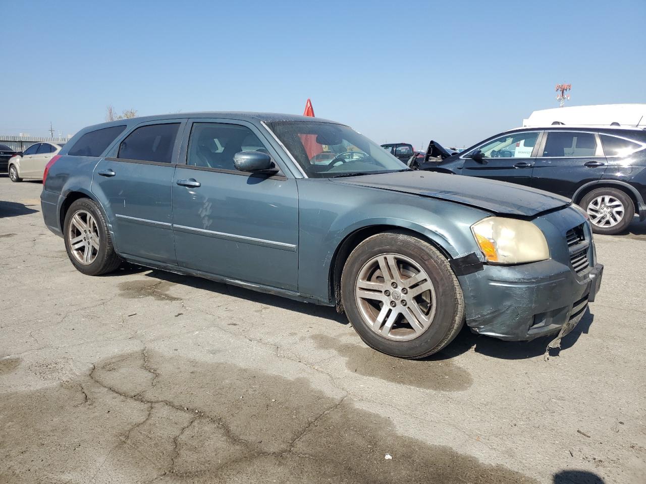 Lot #3303861787 2005 DODGE MAGNUM R/T