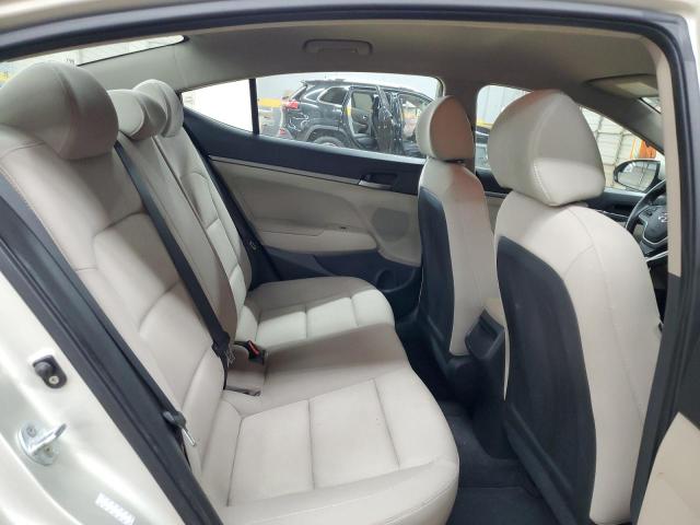 2017 HYUNDAI ELANTRA SE KMHD74LF9HU095470