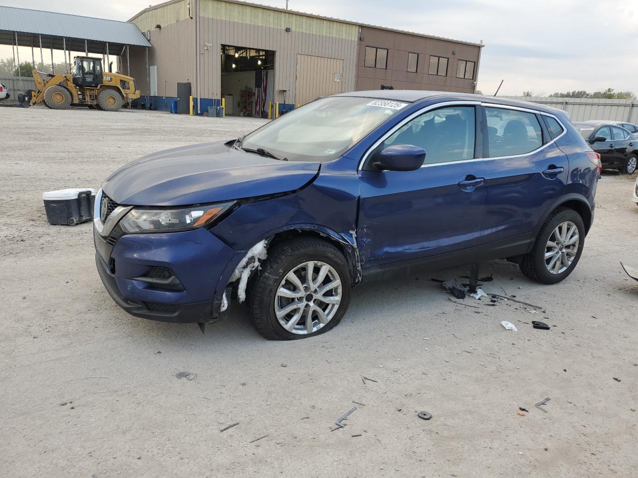 NISSAN ROGUE SPORT S