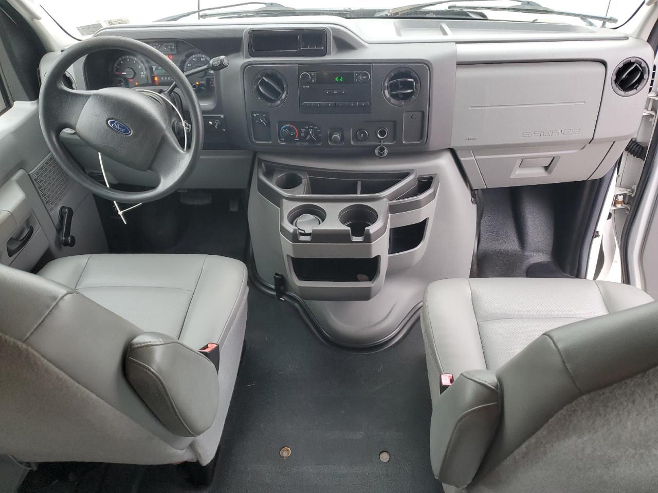 FORD ECONOLINE E150 VAN