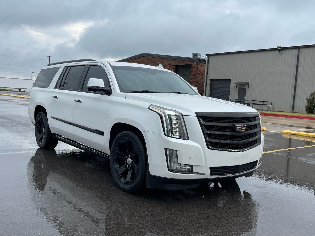CADILLAC ESCALADE ESV PREMIUM