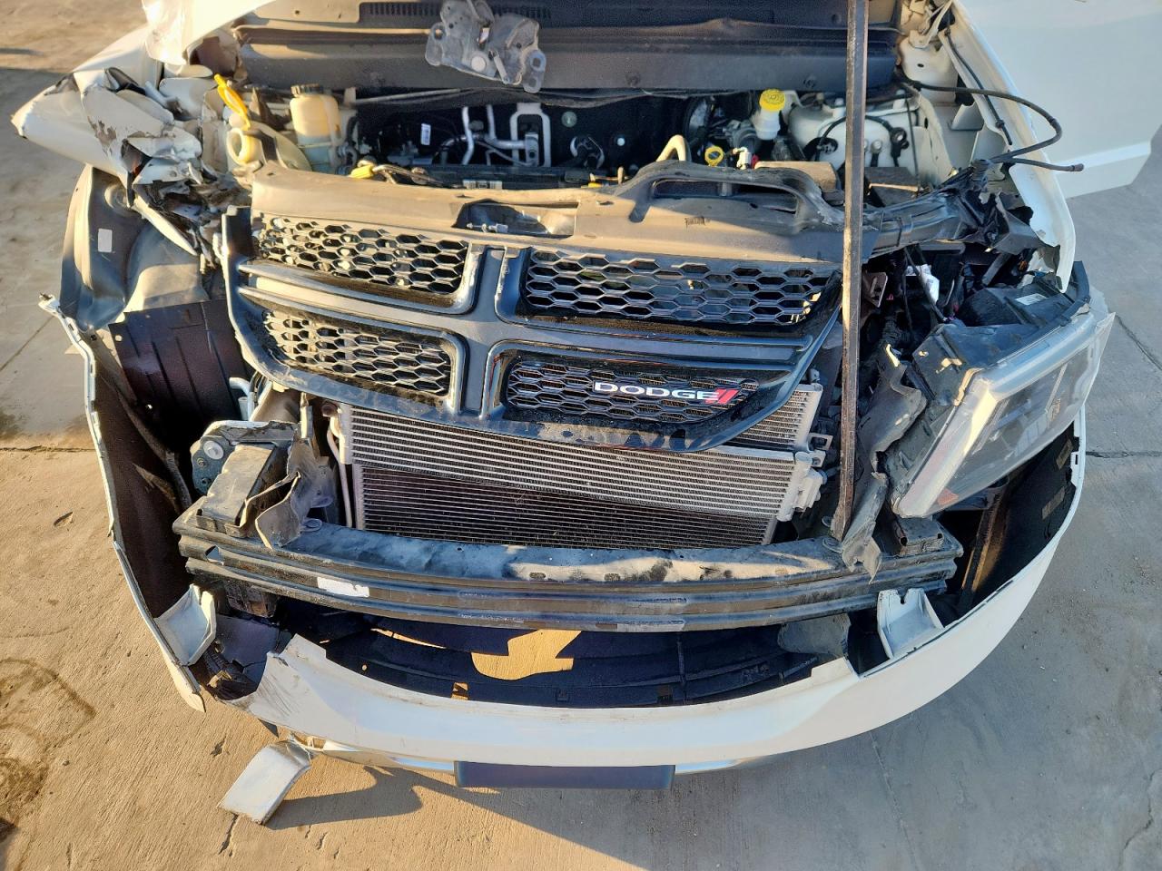 DODGE JOURNEY CROSSROAD