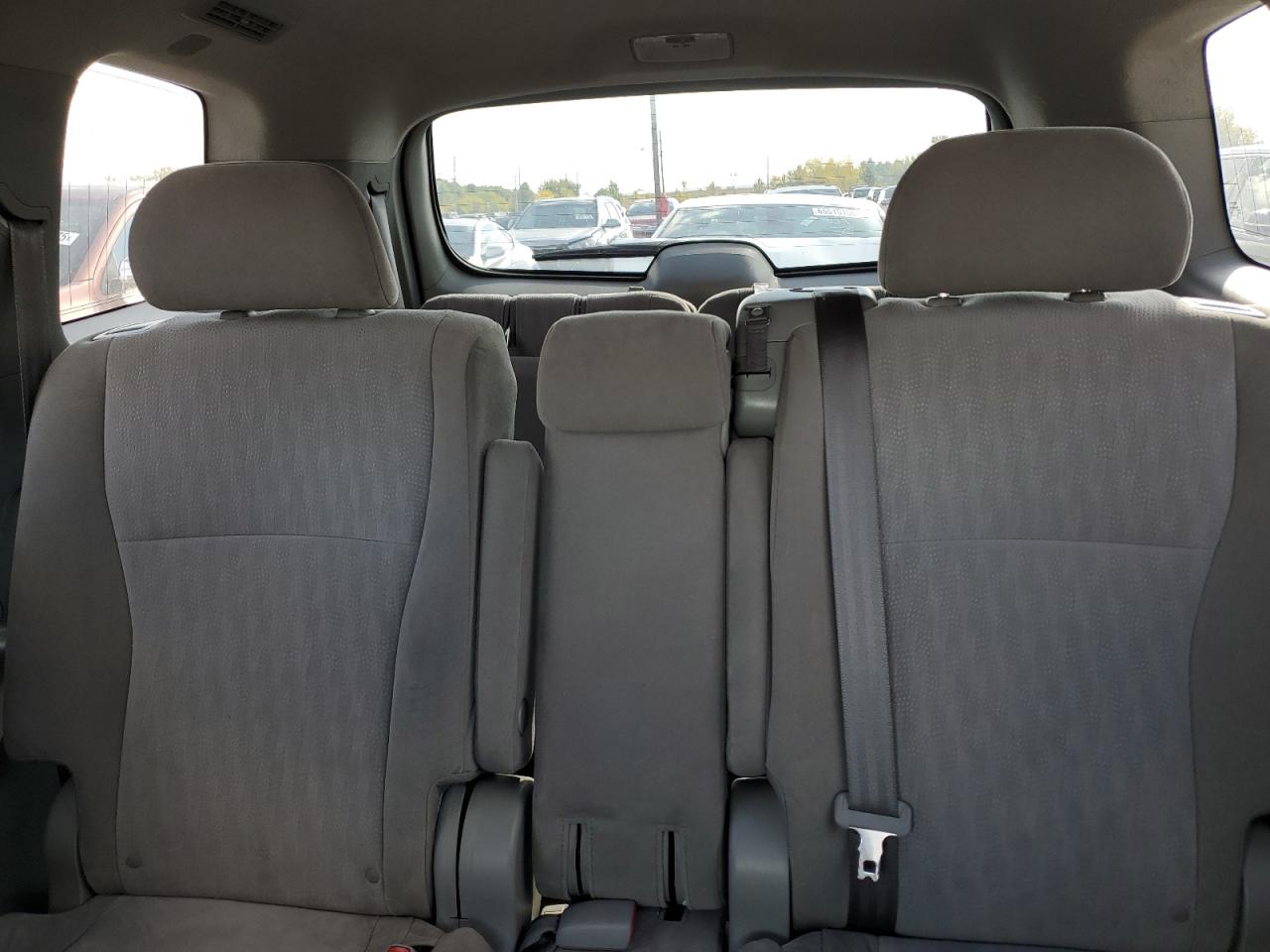 TOYOTA HIGHLANDER BASE