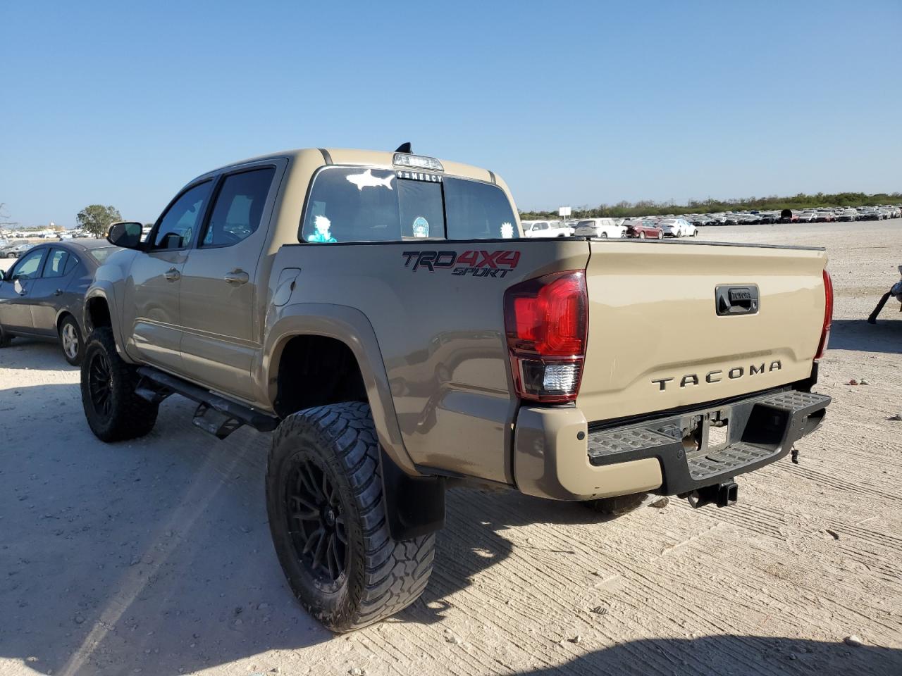 TOYOTA TACOMA DOUBLE CAB