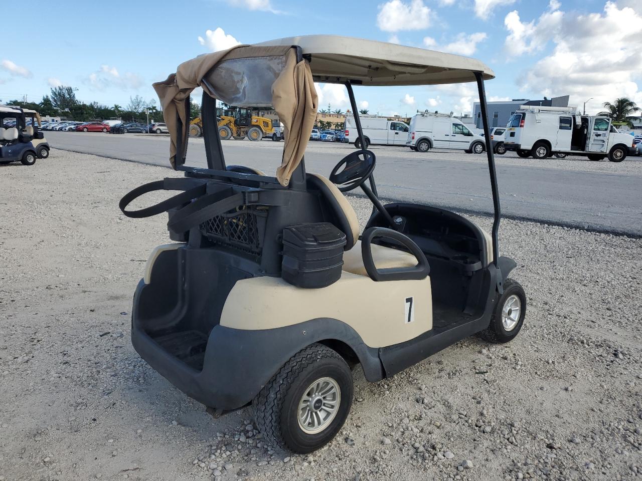 Lot #3275437718 2017 CLUB CAR PRECEDENT