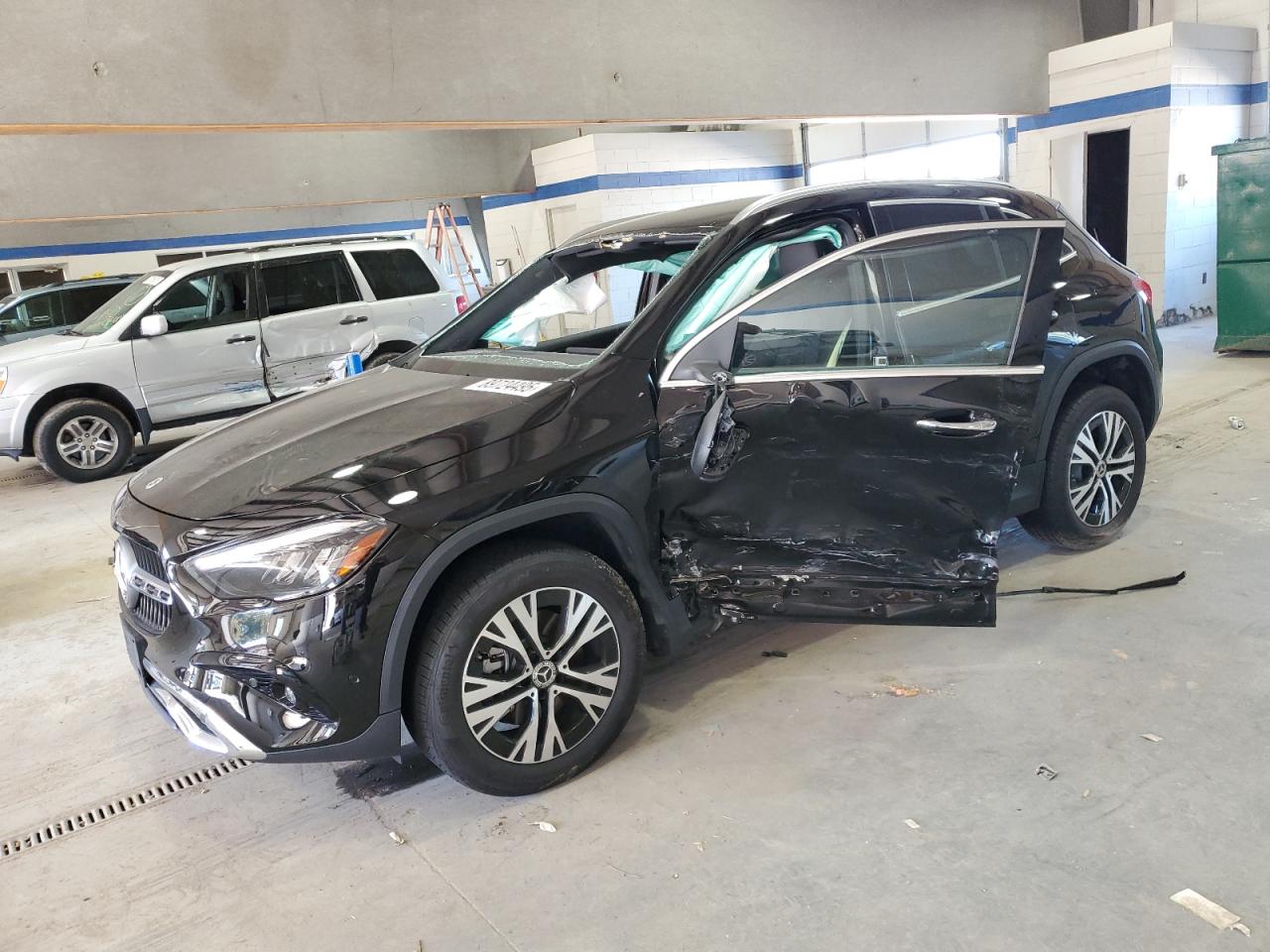 MERCEDES-BENZ GLA-CLASS 250 4MATIC