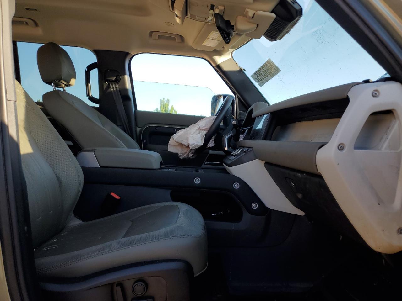 LAND ROVER DEFENDER 110 SE