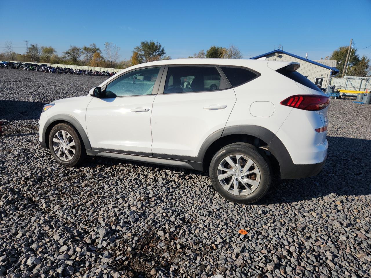HYUNDAI TUCSON SE