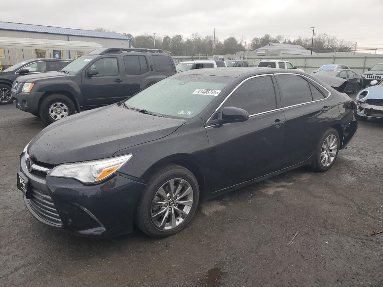 TOYOTA CAMRY LE
