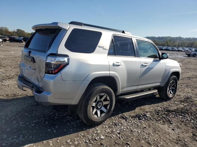 2020 TOYOTA 4RUNNER SR - JTEBU5JR6L5799664