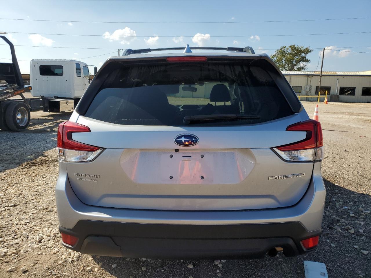 SUBARU FORESTER PREMIUM