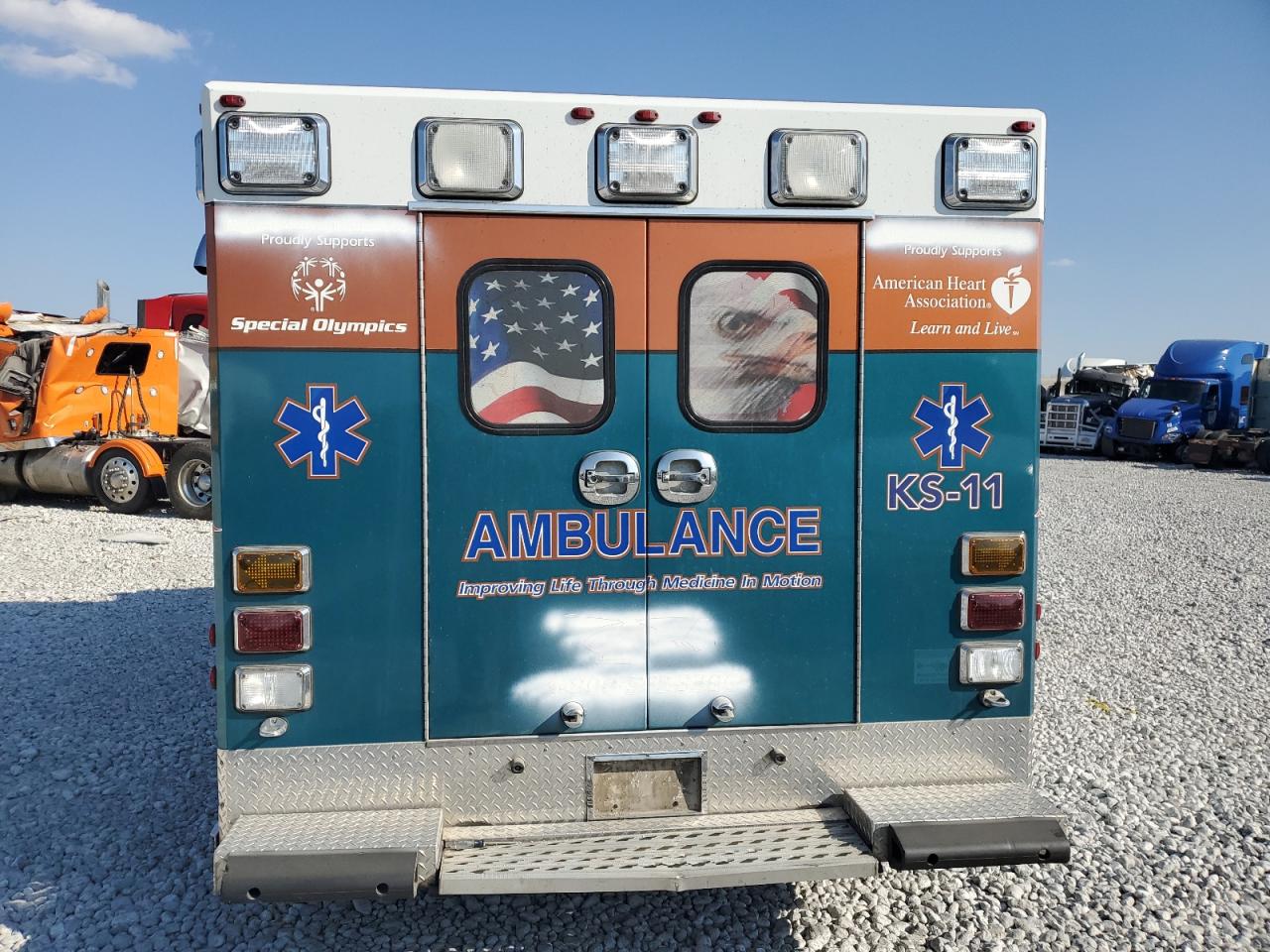 Lot #3311534231 2015 CHEVROLET EXPRESS G3