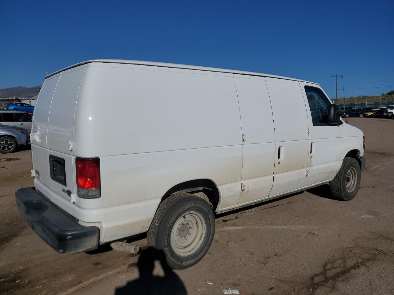 FORD ECONOLINE E250 VAN