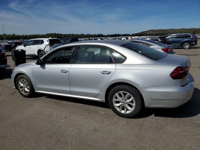 2018 VOLKSWAGEN PASSAT S 1VWAA7A39JC015659