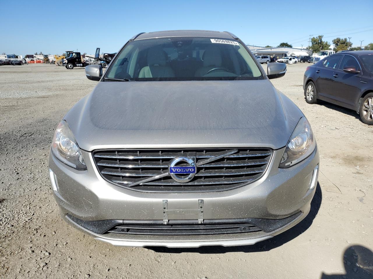 VOLVO XC60 T5 PREMIER