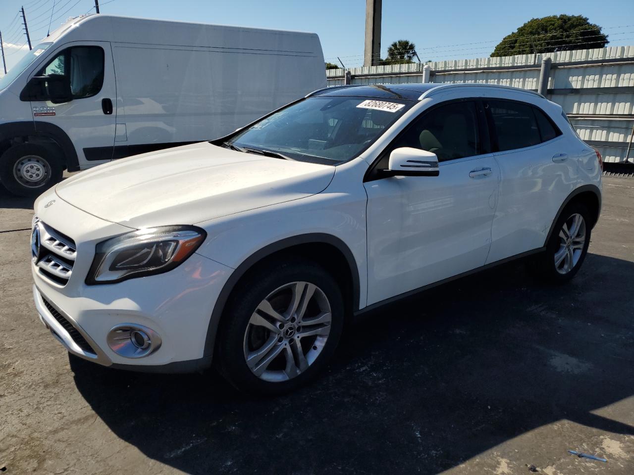 MERCEDES-BENZ GLA-CLASS 250